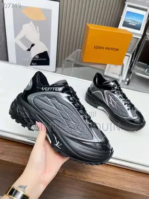 Louisvuitton Sneaker