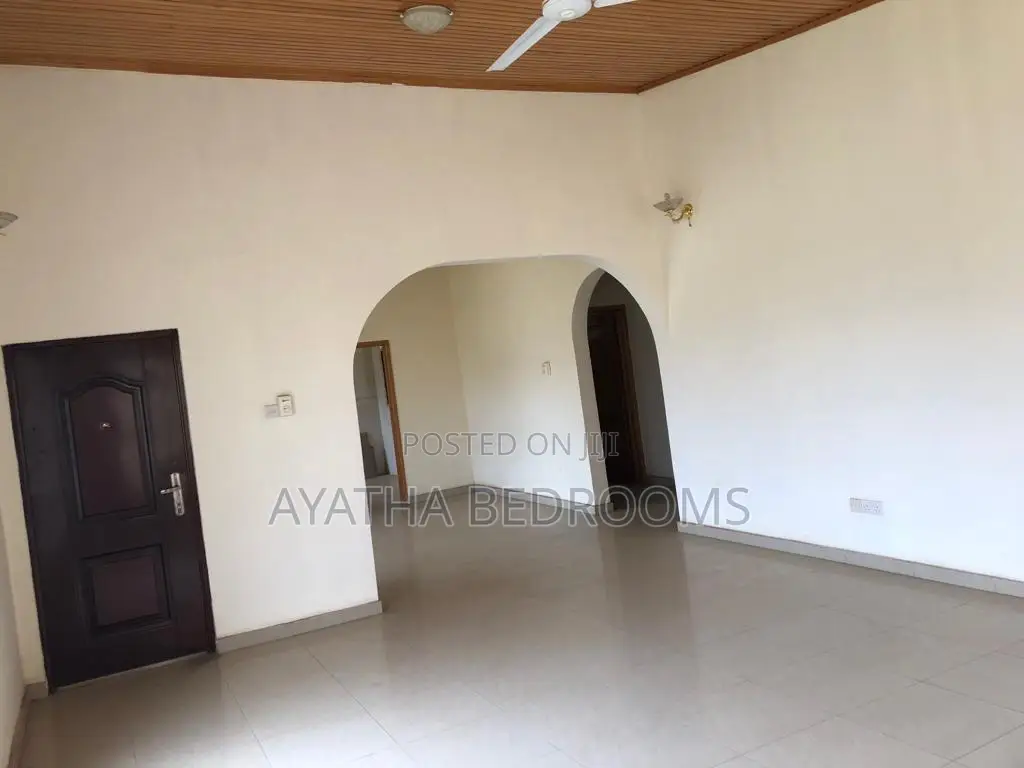 4bdrm House in Ayathar, Tema Metropolitan for sale