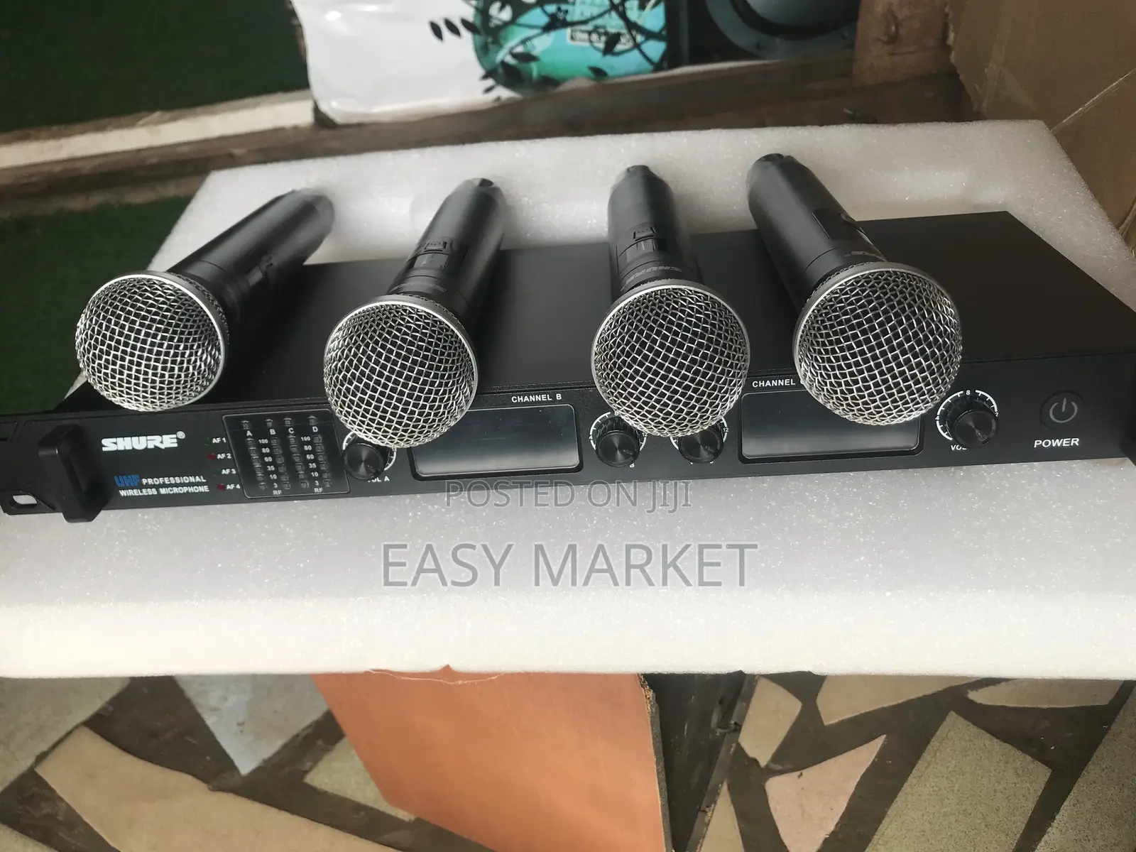 4 In Professional Shure Mic