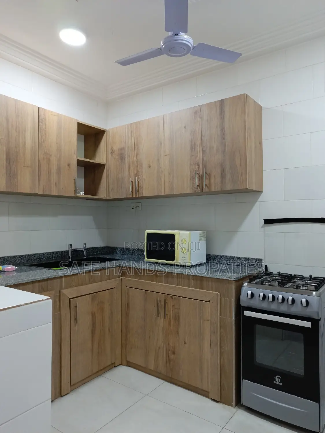 Furnished 3bdrm Apartment in Stay Cool, Ability for rent