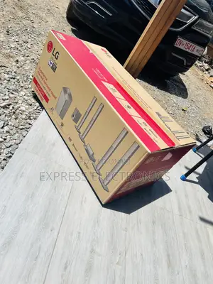 Neatly Sealed in Box  LG Home Theater Lg LHD 655