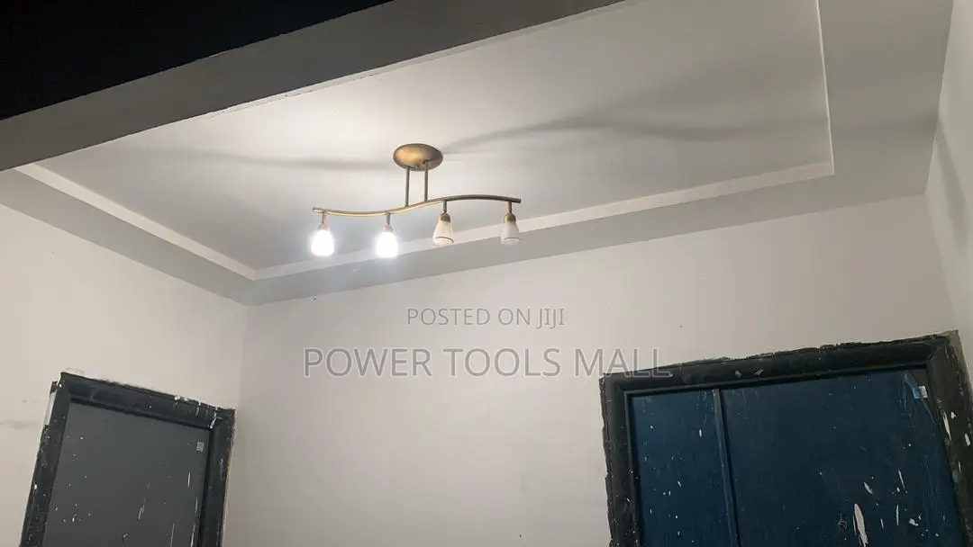 6bdrm House in Medie Parks And, Accra Metropolitan for sale