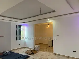 6bdrm House in Medie Parks And, Accra Metropolitan for sale