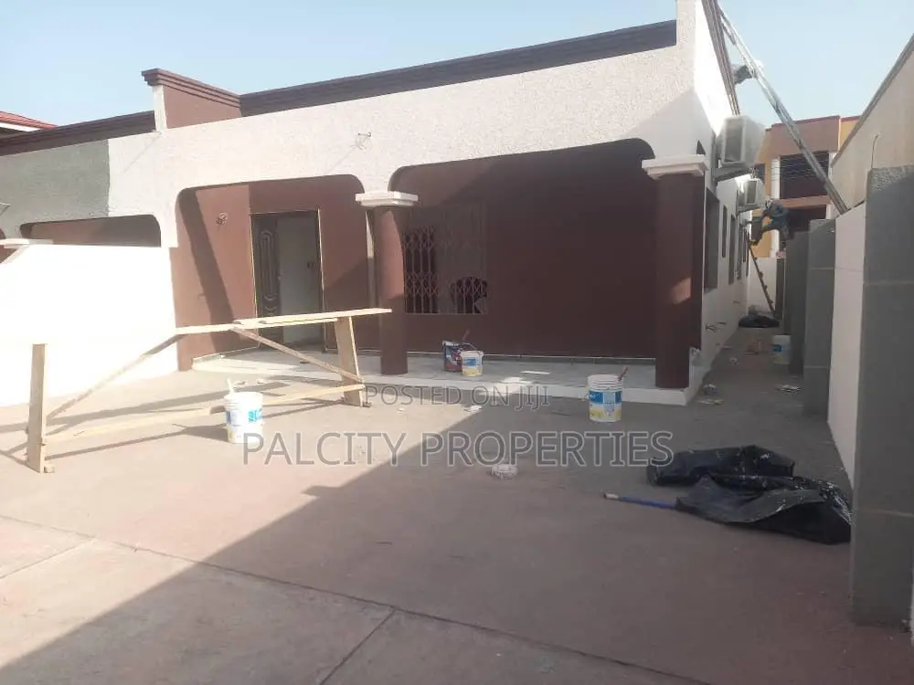 3bdrm House in Oyarifa, Accra Metropolitan for sale