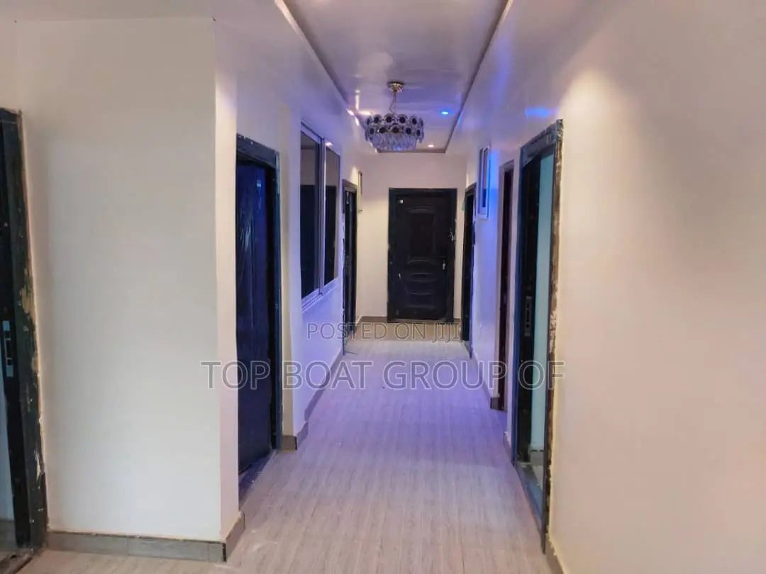 Furnished 4bdrm House in Top Boat Estate, Kumasi Metropolitan for sale