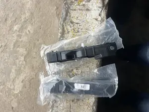 Hyundai Sonata Bumper Fender Locker