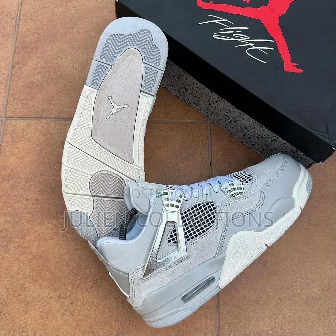 Jordan Retro 4