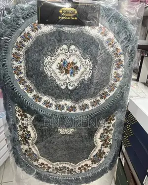 New in Store. 3pcs Bathroom Mat Set From Turkey .