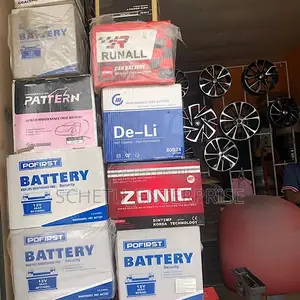Quality Car Batteries Available 9,11,13,15,17,19 Plates Etc