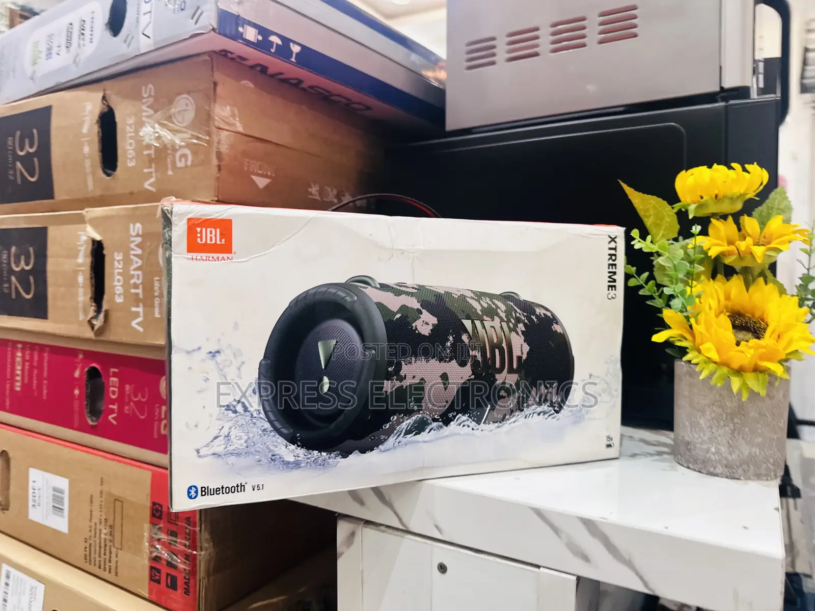 Ahop the the Best Bluetooth Speaker JBL Xtreme 3