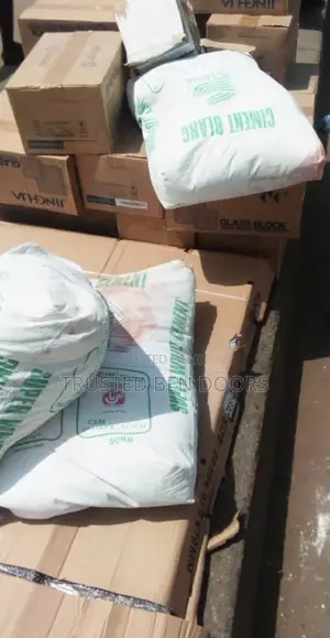 Quality White Cement for Terrazo_swimming Pool_glass Blocks