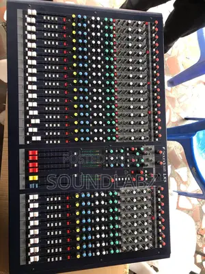 Soundcraft Lx9 24-channel Professional Live Audio Mixer