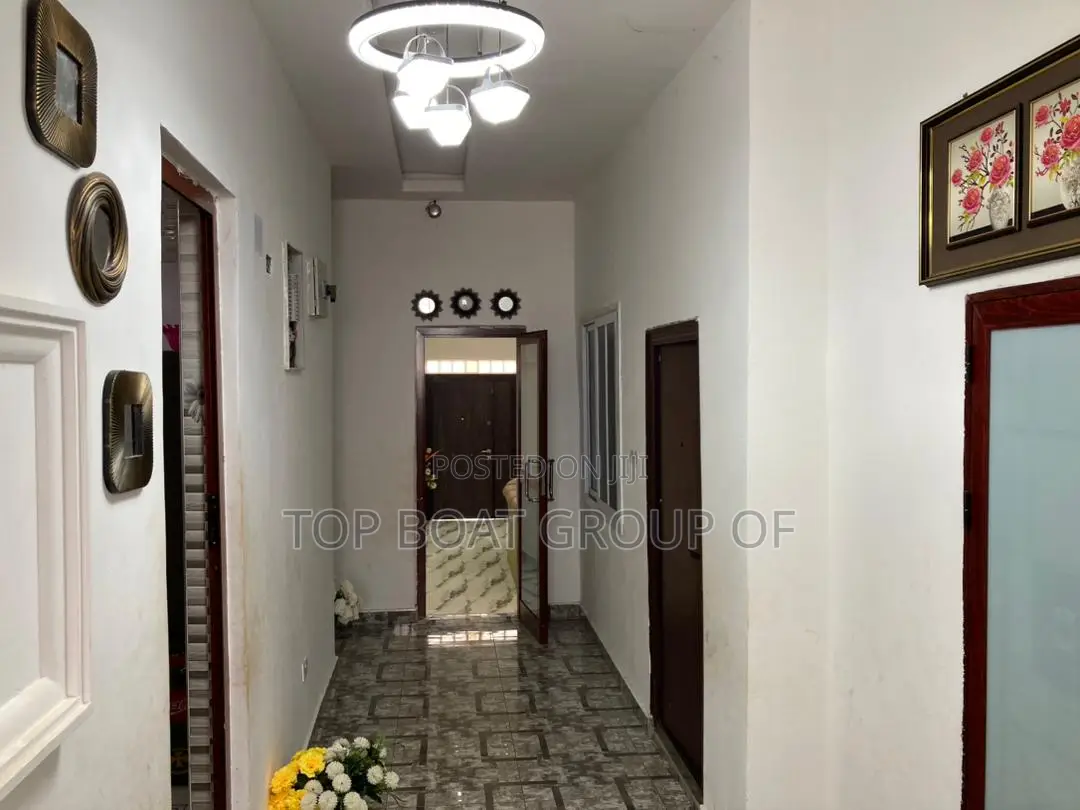 Furnished 4bdrm House in Top Boat Estate, Kumasi Metropolitan for sale
