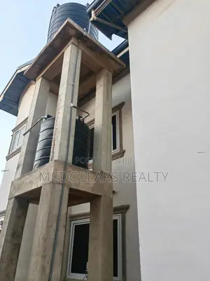 9bdrm House in Mcdollars Realty, Pokuase for sale
