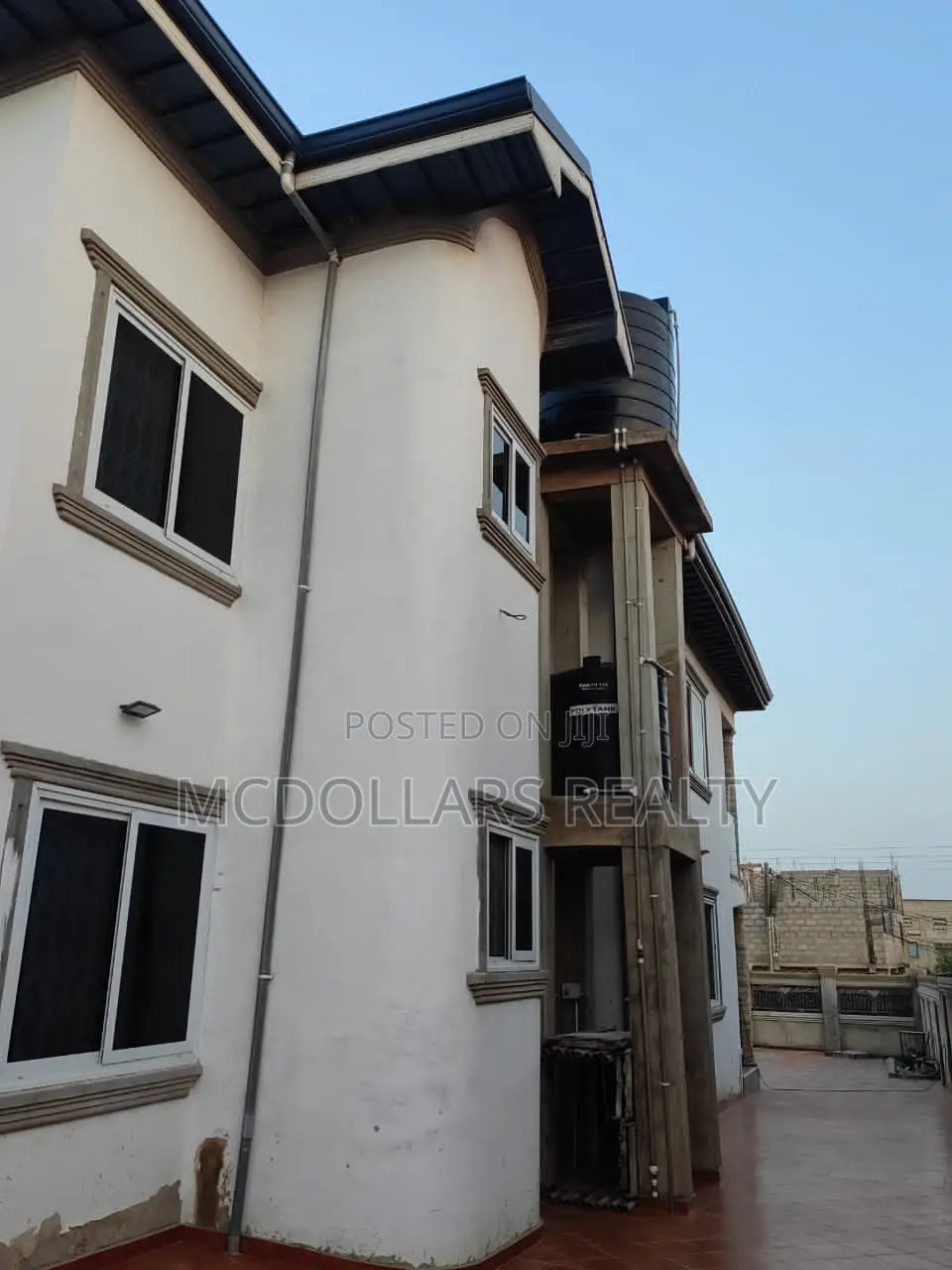 9bdrm House in Mcdollars Realty, Pokuase for sale