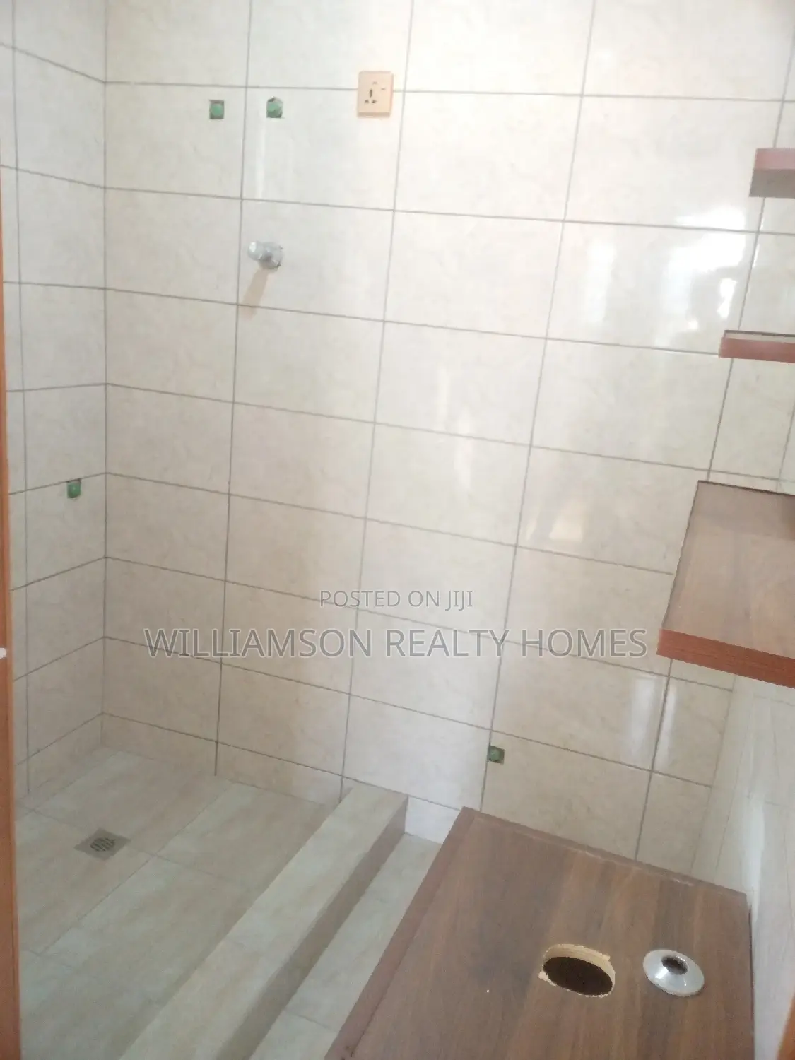 2bdrm Apartment in Kotobabi, Ecobank, Spintex for rent