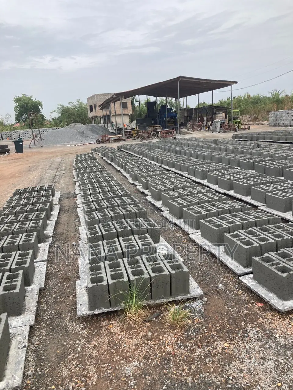 A Block Factory and 3plot of Land for Sale