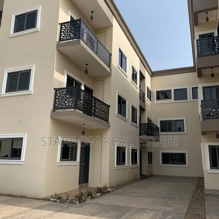 2bdrm Apartment in American House for rent