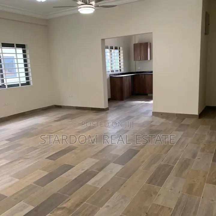 2bdrm Apartment in American House for rent