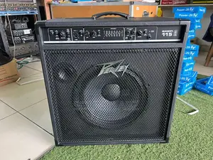 Peavey Bandit 115 Bass Guitar Combo