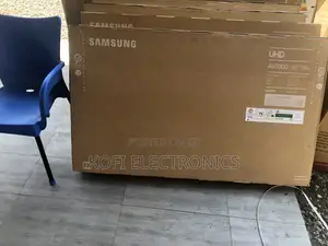 (Smooth Motion for a Clear Picture)55inches Samsung Smart Tv