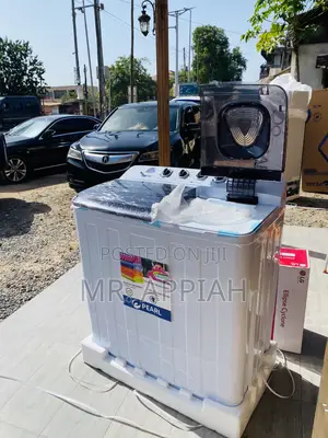 Well Design Pearl 18kg Twin Tub Washing Machine.