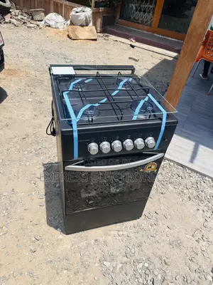 Awesome Sleek Black Stove 4burner Oven Grill 50/50