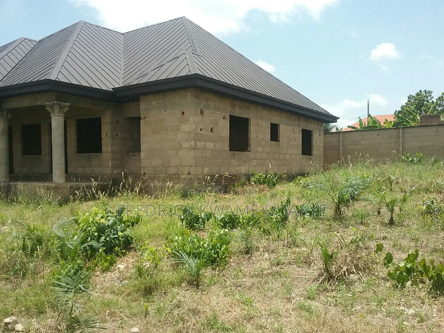 5bdrm House in Brother K Estate, Kumasi Metropolitan for sale