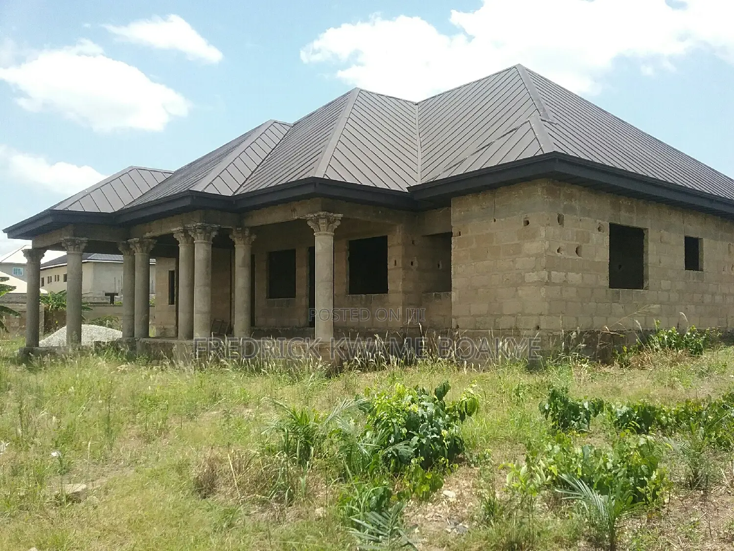 5bdrm House in Brother K Estate, Kumasi Metropolitan for sale