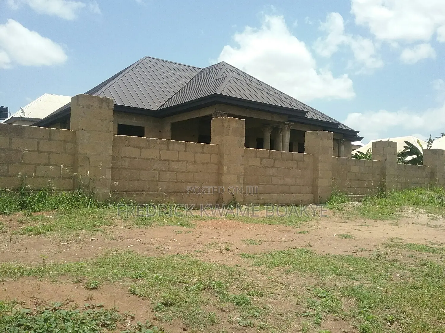5bdrm House in Brother K Estate, Kumasi Metropolitan for sale