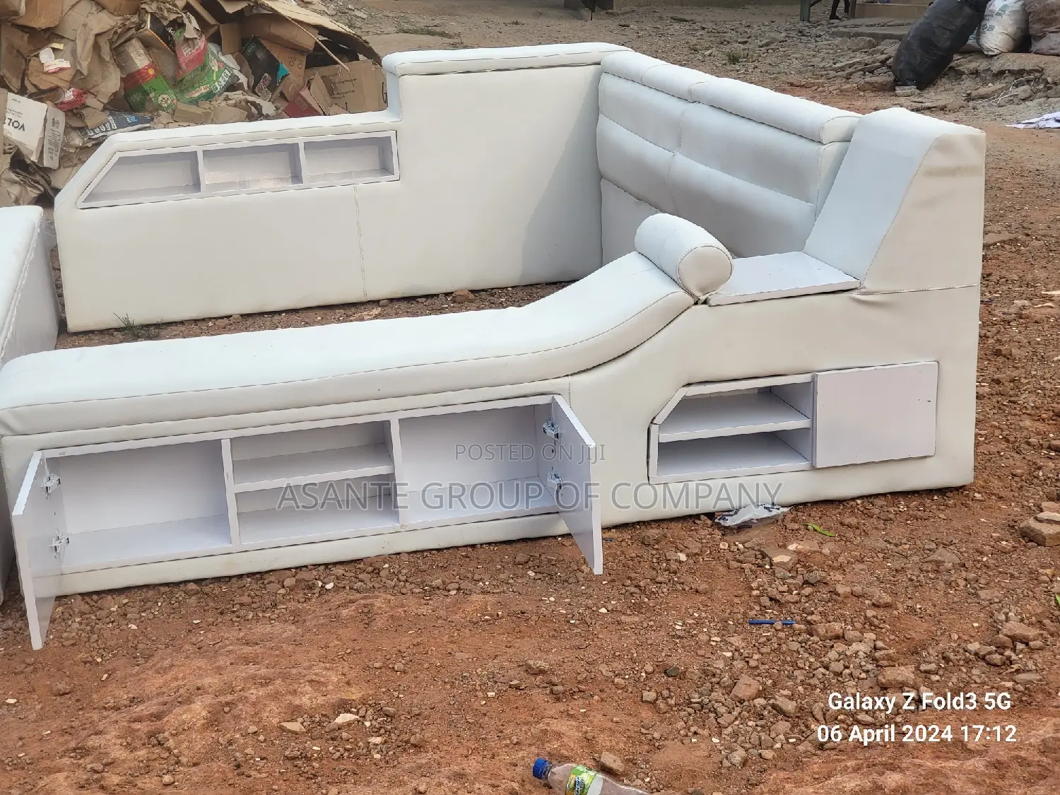 Modern and Affordable Smart Bed