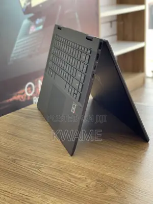 New Laptop HP Envy 15 8GB AMD Ryzen SSD 256GB
