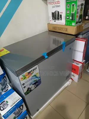 Mitsui 251liters Single Door Chest Freezer
