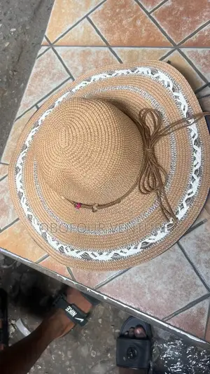 Ladies Straw Hat or Beach Hat Available Bbmmddii