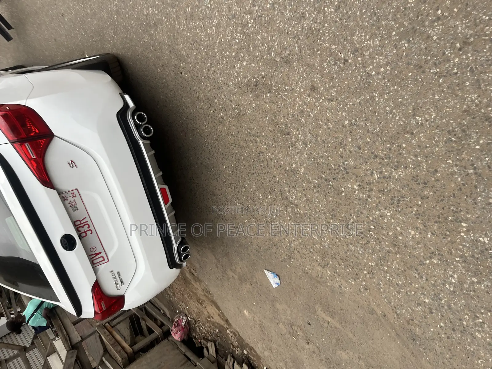 Toyota Corolla 2014 Back Bumper Diffuser