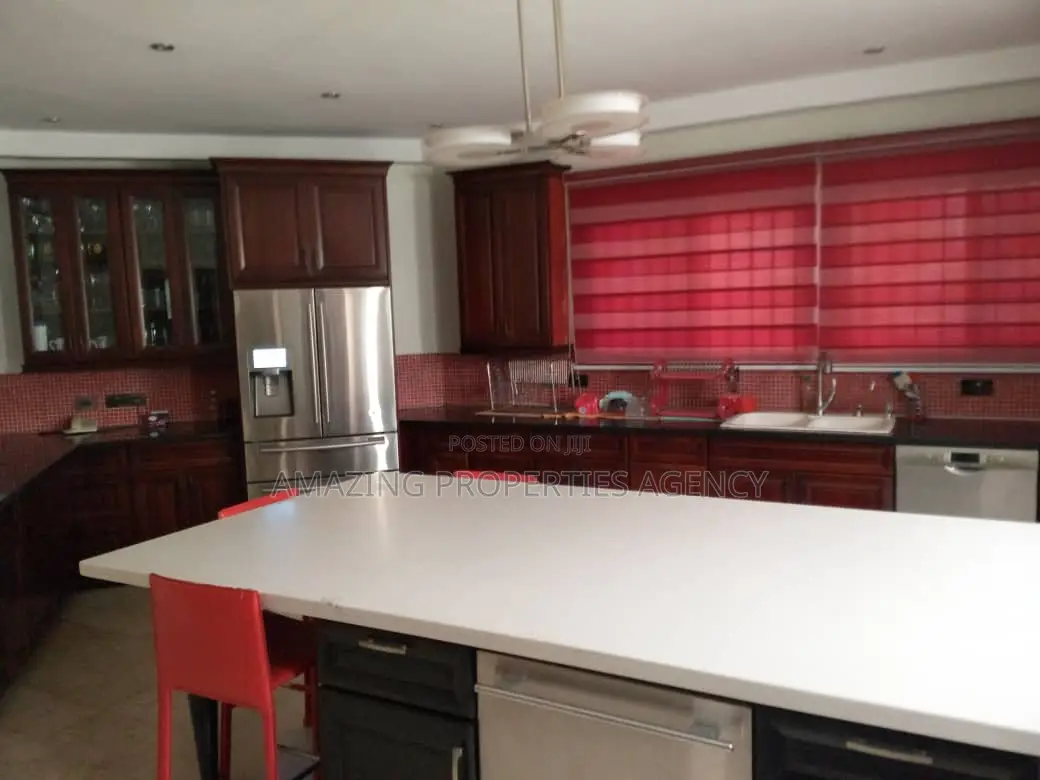 4bdrm House in Airport Residential Area for sale