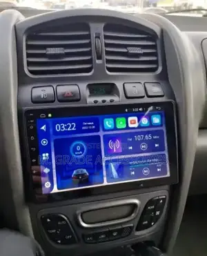 Santa Fe Android Radio Apple Carplay and Android Auto