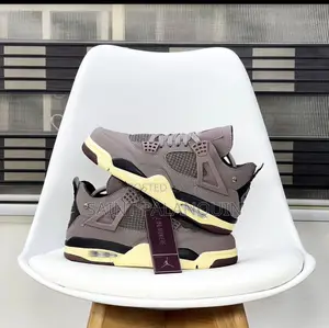 Nike Jordan 4