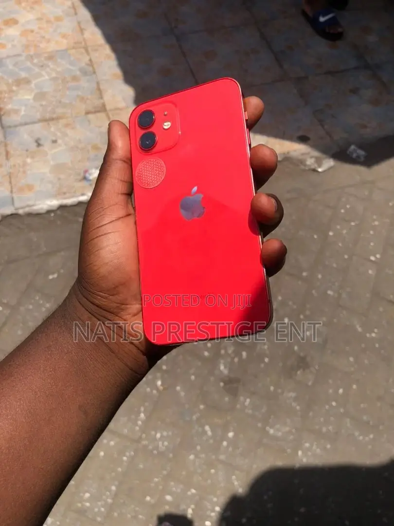 Apple iPhone 12 128 GB Red