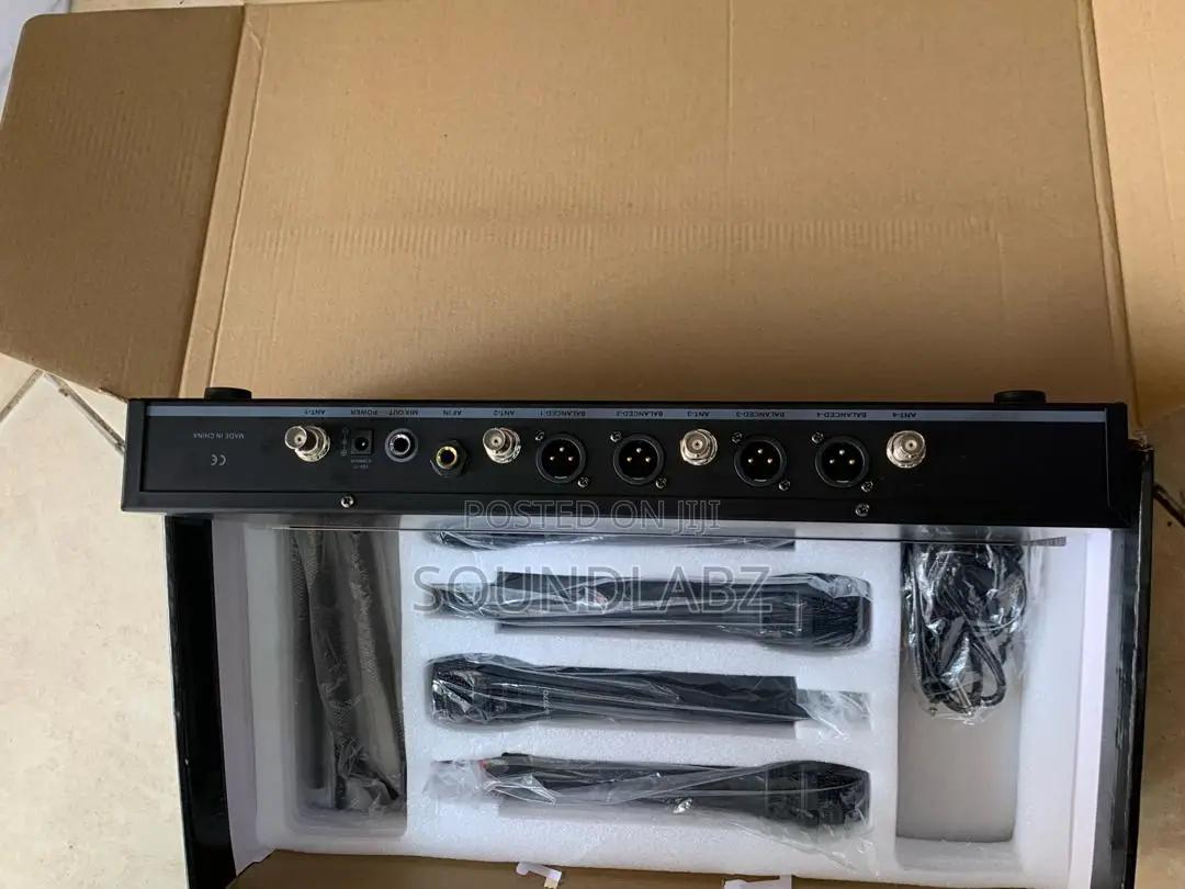 Shure Mx7070 4in1 Digital Wireless Microphone
