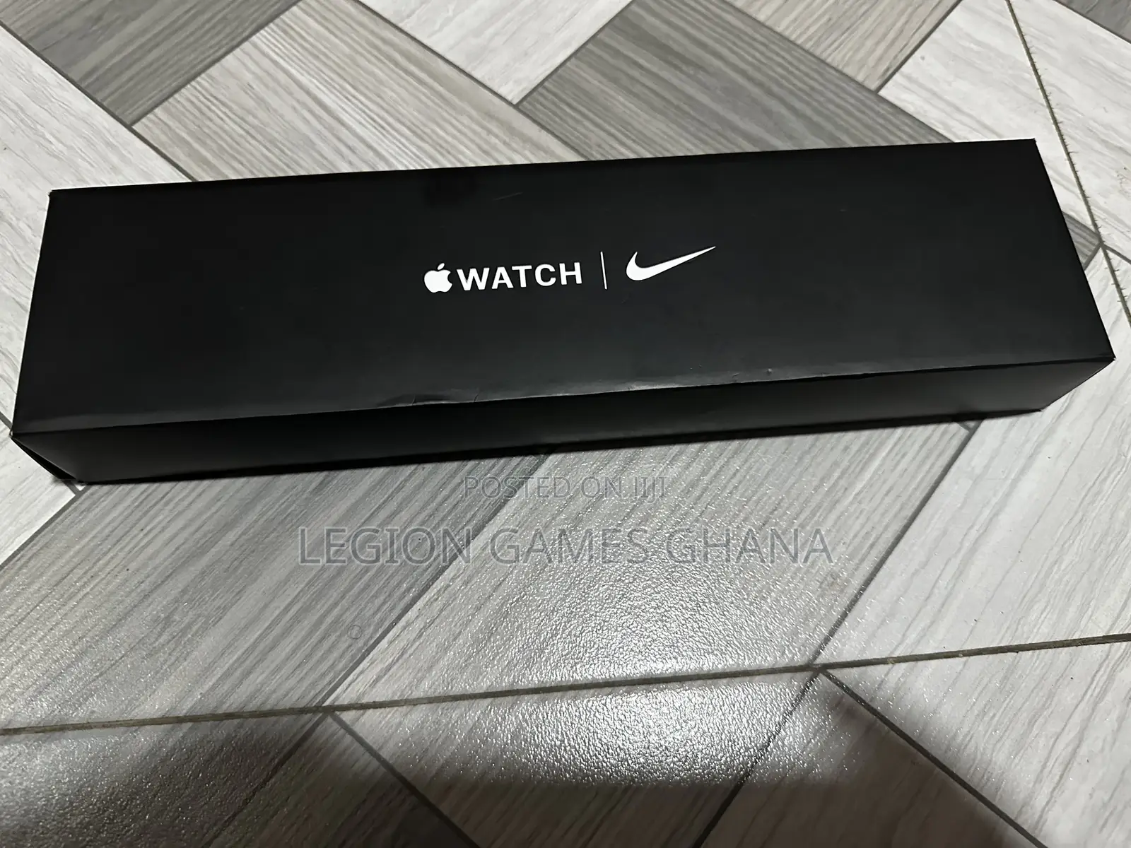 Apple Watch Series 7 Nike Edition