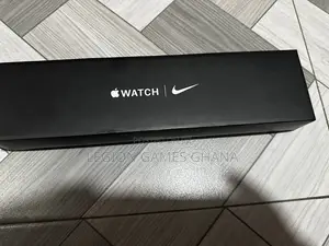 Apple Watch Series 7 Nike Edition