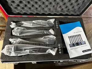 Shure 8 in 1 Cordless Microphone AM -801