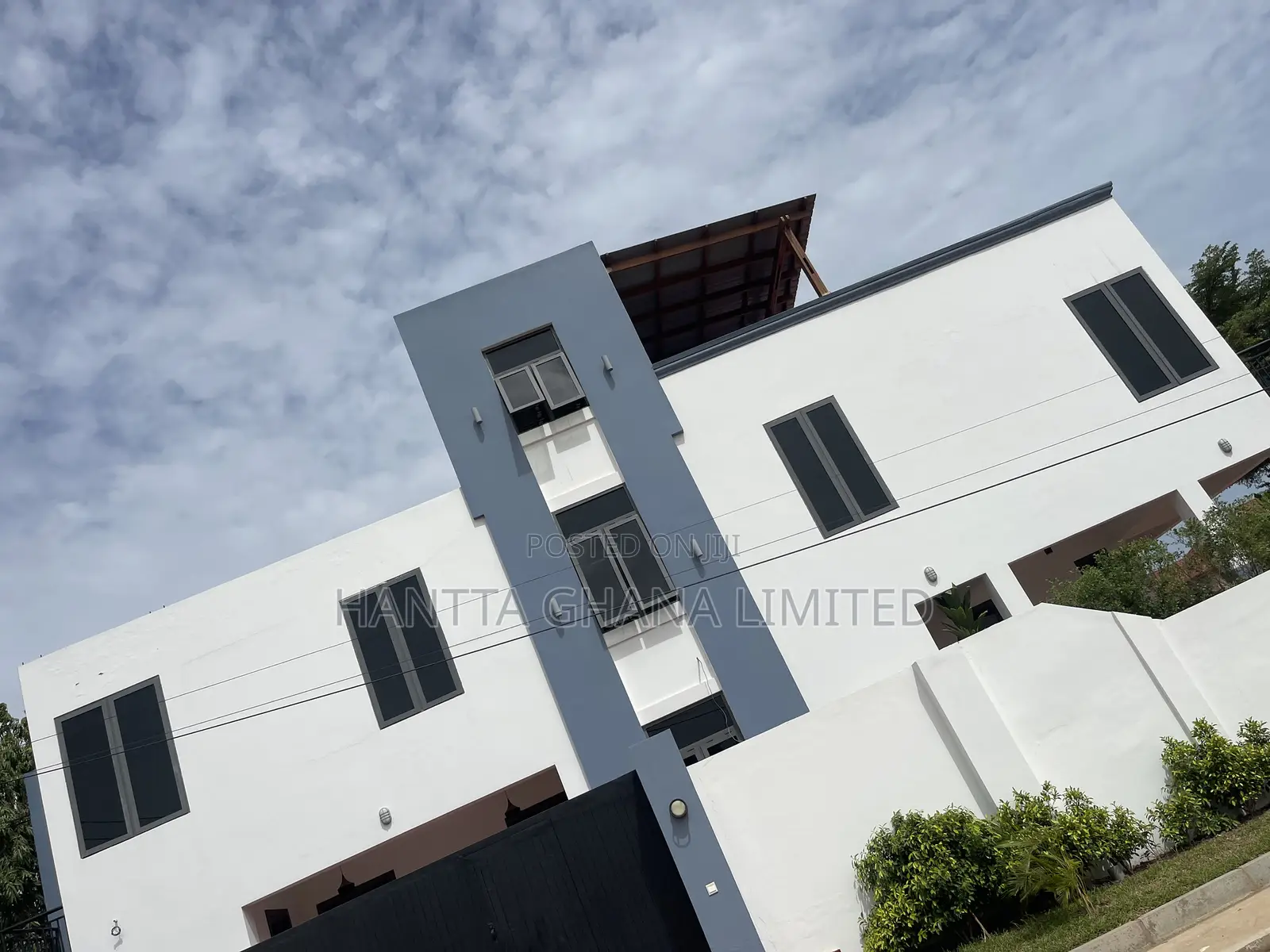 2bdrm House in East Legon Hills for rent