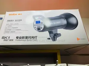 Unique Design Godox SK 400 Studio Flash Led Light.