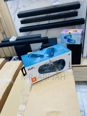 Quality JBL Flip 6 Portable Bluetooth Speaker(Blue/Black).