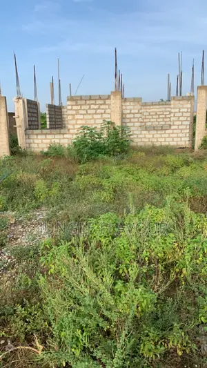 2 Bedroom Inside Kasoa Nuses Quarters on the Obom Road