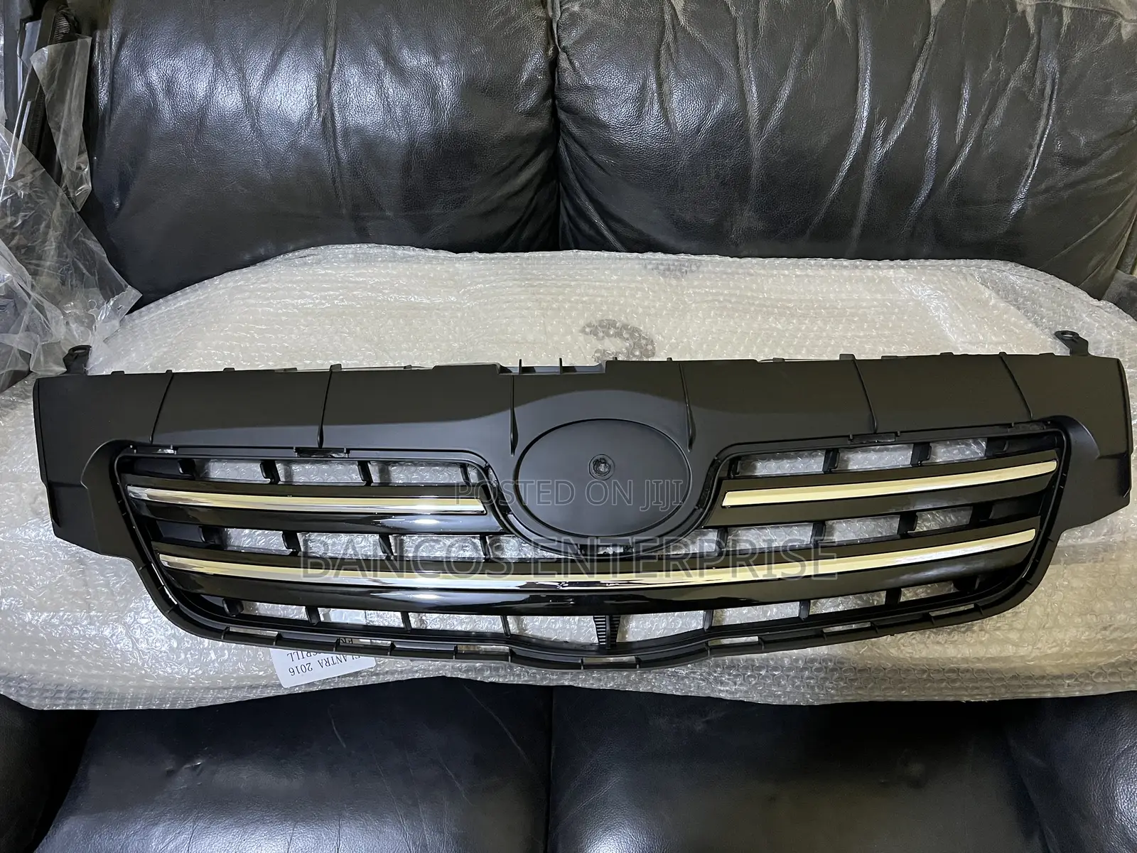 Toyota Corolla 2009/2010 Top Grille With Chrome