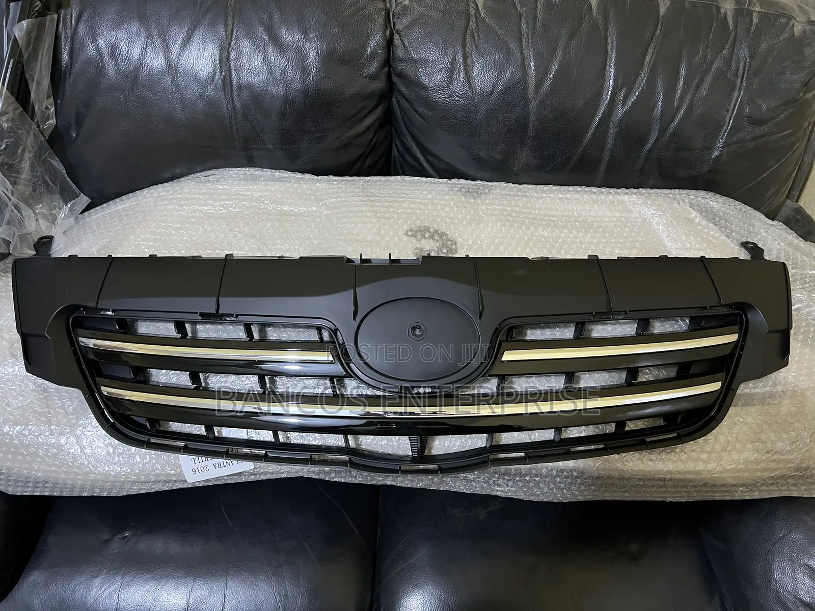 Toyota Corolla 2009/2010 Top Grille With Chrome