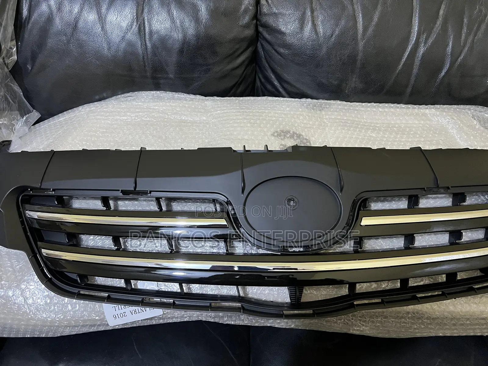 Toyota Corolla 2009/2010 Top Grille With Chrome